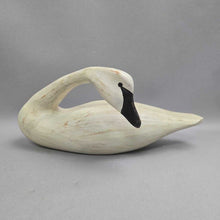 Load image into Gallery viewer, Carved Wood Whitewash Swan Decoy, Unsigned (5.25x12x6)
