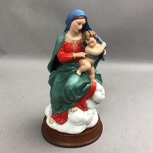 Load image into Gallery viewer, Porcelain Madonna with Baby (10")
