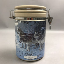 Load image into Gallery viewer, Wild Wings' Cold Trail Wolves Canister (~8x5)
