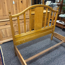 Load image into Gallery viewer, Full Headboard/Rails/Footboard Bed (48x57)
