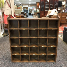 Load image into Gallery viewer, Cube Wall Mount Shelf (31x29x5)
