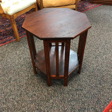 Load image into Gallery viewer, Oak Octagon End Table (24x22x22)
