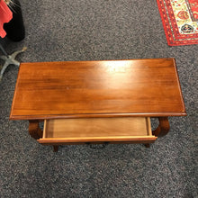 Load image into Gallery viewer, Entry Table AS IS (29x30x12)
