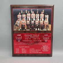 Load image into Gallery viewer, Chicago Bulls 1995-96 NBA Champions Commemorative Plaque (13x10.5)
