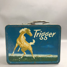 Load image into Gallery viewer, Vintage 1956 Trigger Metal Lunchbox Roy Rogers Palomino Horse Western (7x9x4)
