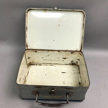 Load image into Gallery viewer, Vintage 1956 Trigger Metal Lunchbox Roy Rogers Palomino Horse Western (7x9x4)
