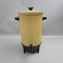 Load image into Gallery viewer, Vintage Continental Gold 9312 30 Cup Automatic Party percolator
