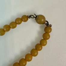 Load image into Gallery viewer, Vintage Butterscotch Egg Yolk Bakelite Graduated Bead Necklace (23")
