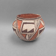 Load image into Gallery viewer, Vintage Acoma NM Pottery Vase (~3.5x4.25)
