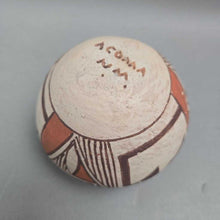 Load image into Gallery viewer, Vintage Acoma NM Pottery Vase (~3.5x4.25)
