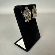 Load image into Gallery viewer, Vintage Mexican Sterling Abalone Inlay Screw Back Earrings As-Is (1.25")
