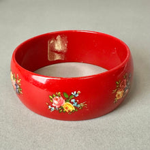 Load image into Gallery viewer, Vintage Red Floral Lucite Bangle Bracelet (8.5" Inside Circumference)
