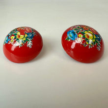 Load image into Gallery viewer, Vintage Red Floral Lucite Cabochon Earrings As-Is (1")

