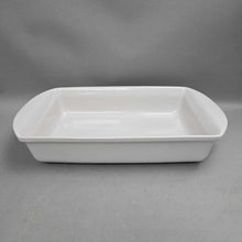 Load image into Gallery viewer, Large White Casserole / Baking Dish (~3x17x10)
