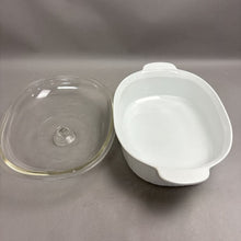 Load image into Gallery viewer, Corning Ware French White Casserole Dish w/Lid (7x14x10)
