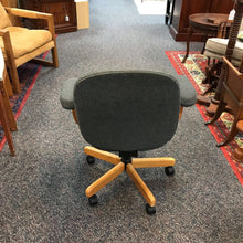 Load image into Gallery viewer, Office Chair ASIS(34x26x21)
