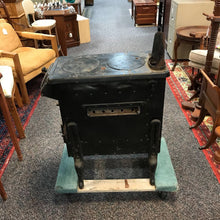 Load image into Gallery viewer, Antique Stove (29x27x12)
