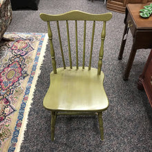 Load image into Gallery viewer, Green Chair (33x17x18)
