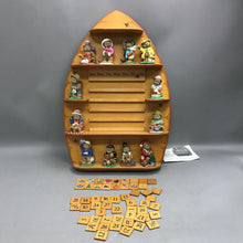 Load image into Gallery viewer, Vintage Danbury Mint Teddy Bear Perpetual Wood Calendar Figurine Display (22x15)
