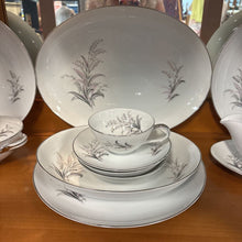 Load image into Gallery viewer, Lilies of the Vally Platinum Trim Romance 68 Piece China Set 7579 Japan
