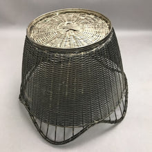 Load image into Gallery viewer, Vintage Woven Wire And Mesh Basket(13x9)
