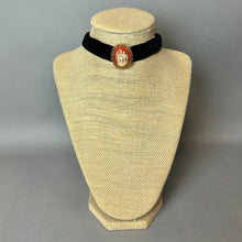 Load image into Gallery viewer, Vintage Victorian Revival Cameo Velvet Choker Necklace (15")
