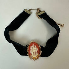 Load image into Gallery viewer, Vintage Victorian Revival Cameo Velvet Choker Necklace (15")
