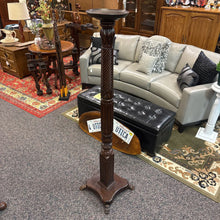 Load image into Gallery viewer, Walnut Claw Feet Plant pediStool (60x14)
