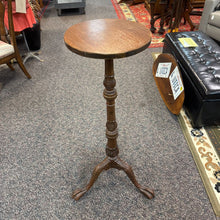 Load image into Gallery viewer, Victorian Walnut Plant Stand (41")
