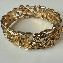 Load image into Gallery viewer, Vintage Goldtone Art Nouvea Style Floral Leaf Cutout Hinged Cuff Bracelet (7.5" Inside Circumference)
