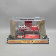 Load image into Gallery viewer, Seagrave Code 3 1/64-Scale 'City of Houston' Diecast Fire Truck (5x9x5)
