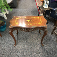 Load image into Gallery viewer, Antique Italian Inlay Lamp Table (30x37x20)

