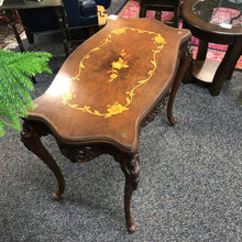 Load image into Gallery viewer, Antique Italian Inlay Lamp Table (30x37x20)
