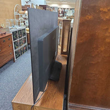 Load image into Gallery viewer, LG 55-inch C4 OLED Eco HDTV Television #OLED55C4PUA w/ Remote
