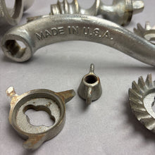 Load image into Gallery viewer, Vintage Universal No. 2 Food Meat Grinder Hand Crank, Table Mount Made In USA (9")
