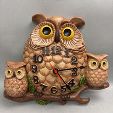 Load image into Gallery viewer, Ceramic Owl Clock (As Is)(11x13)

