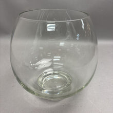 Load image into Gallery viewer, Clear Glass Terrarium Bowl Centerpiece Vase (8")
