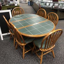 Load image into Gallery viewer, Kitchen Table (30x44) w/18" Leaf and 6 Chairs
