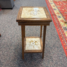 Load image into Gallery viewer, Plant Stand (24x11x11)
