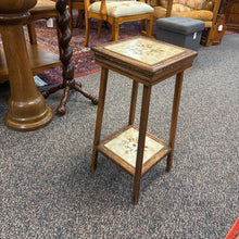 Load image into Gallery viewer, Plant Stand (24x11x11)
