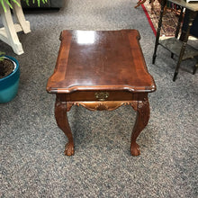 Load image into Gallery viewer, End Table w/Drawer (24x22x27)
