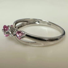Load image into Gallery viewer, 10K White Gold Pink &amp; White Topaz Ring sz 7 (1.7g)
