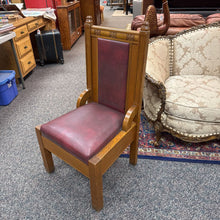 Load image into Gallery viewer, Oak Church Chair (41x21x20)
