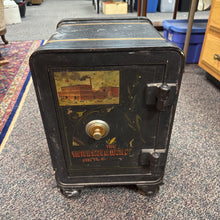 Load image into Gallery viewer, Antique Victor Safe &amp; Lock Co Cin'ti O. Safe (21x14x17)

