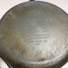 Load image into Gallery viewer, Calphalon Hard Anodized Saucepan Nonstick w/Lid (2.5 qt)
