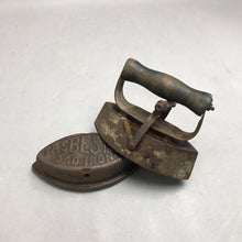 Load image into Gallery viewer, Antique Sad Iron (7x5)
