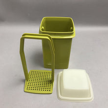 Load image into Gallery viewer, Vintage Tupperware Avocado Green 1330-7 Pick-A-Deli Pickle Keeper 3pc (8")
