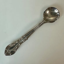 Load image into Gallery viewer, Vintage Sterling Salt Spoon Brooch Pin (2.75")
