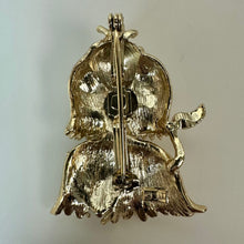 Load image into Gallery viewer, Vintage Mid Century Goldtone Rhinestone Eyes Dog Brooch Pin (1.75")
