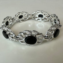 Load image into Gallery viewer, Vintage Sarah Cov Black Reflections Silvertone Faux Onyx Link Bracelet (7.25")
